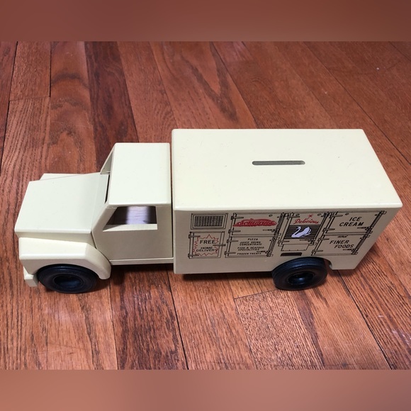 RARE Vintage SCHWANS Ice Cream & Finer Foods Movable Truck Piggy Bank - Picture 3 of 11